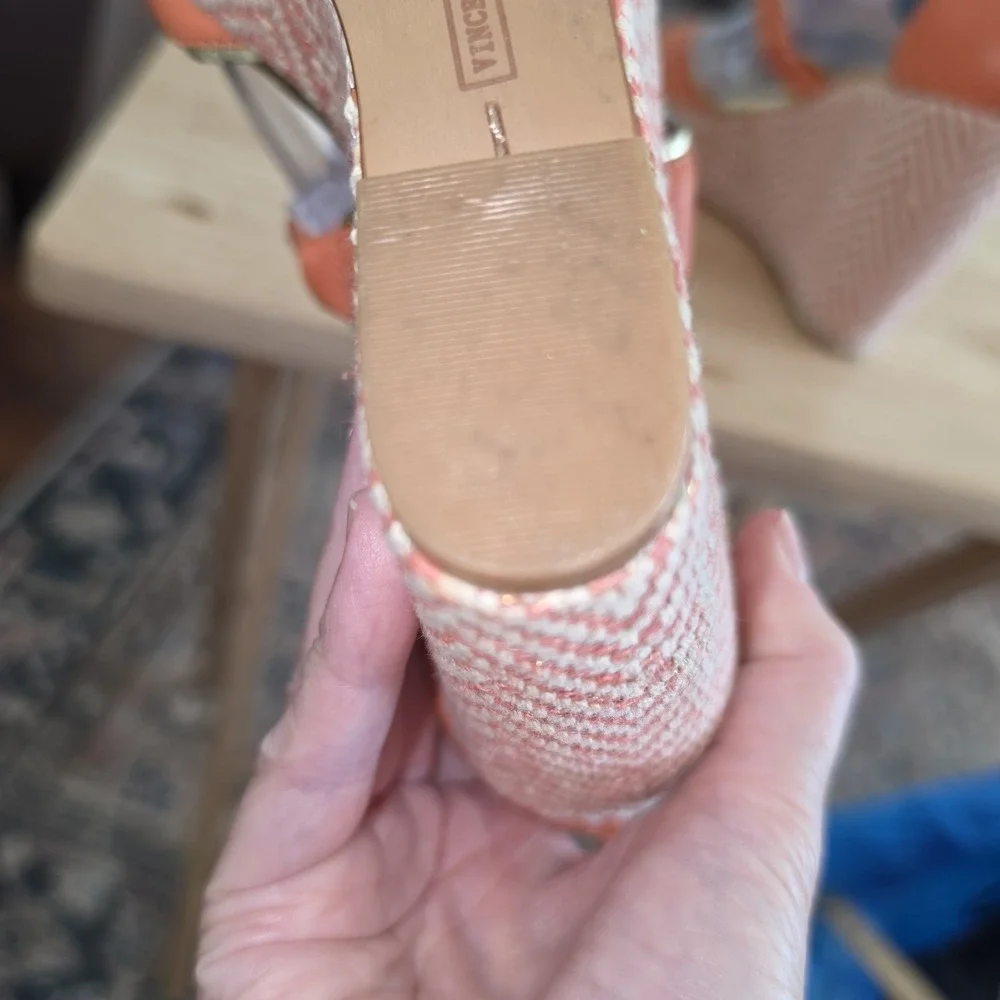 Vince Camuto Torta Coral Leather Espadrille w beads Size 8 Wedge Sandals *read*